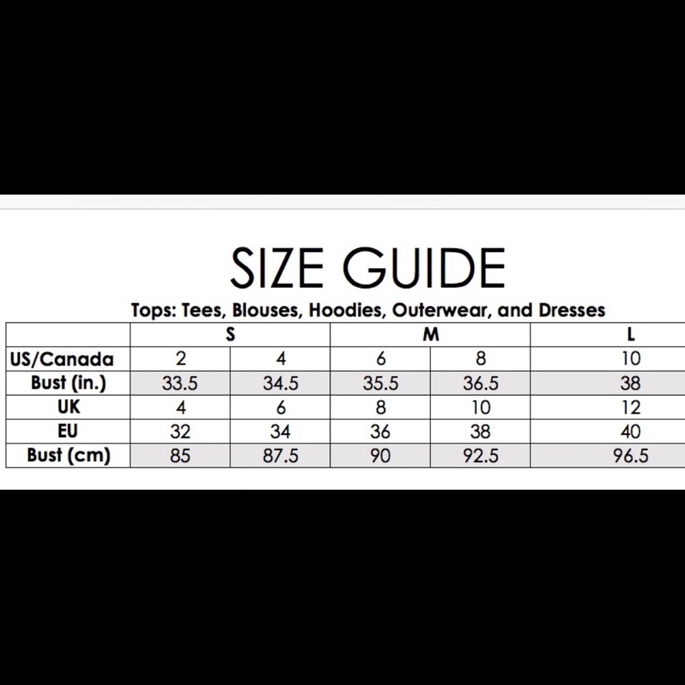 Last one size SM!! Armora’s | White Button Up Top - Picture 8 of 8